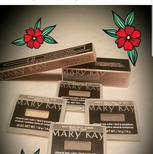 Mary Kay Cosmetics Bundle